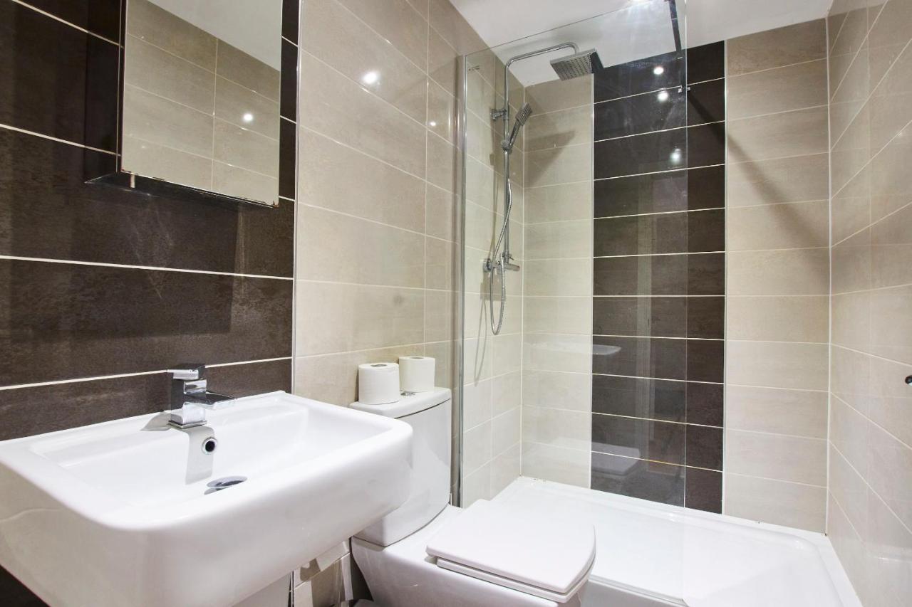 Apartment Stunning City Centre 3 Bed, 3 Bath - Sleeps 8!
